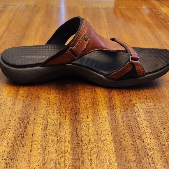 Merrell Sandals - Picture 3 of 4